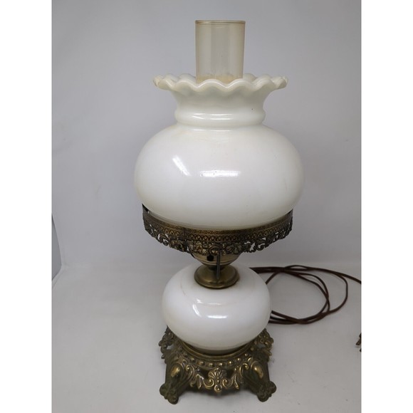 Gone With The Wind Floral Roses Globe Hurricane Table Lamp Milk Glass As-Is VTG - Picture 4 of 12
